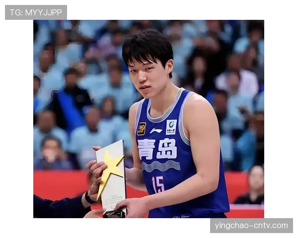 杨瀚森训练营表现出色力压众将罗威复出前出任球队替补中锋