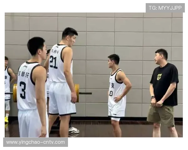 广东男篮热身赛暴露锋线短板三号位无人可用四号位老将隐忧重重